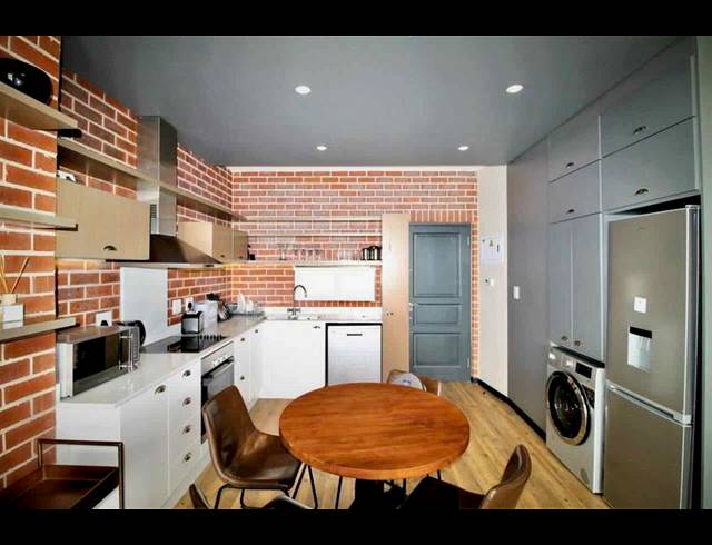 2 BEDROOM APARTMENT FOR SALE IN ROSEBANK